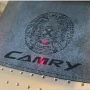 Toyota Camry логотипі
