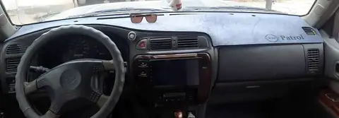 Nissan Patrol Y61