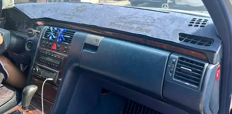 Mercedes-Benz E-класс W210